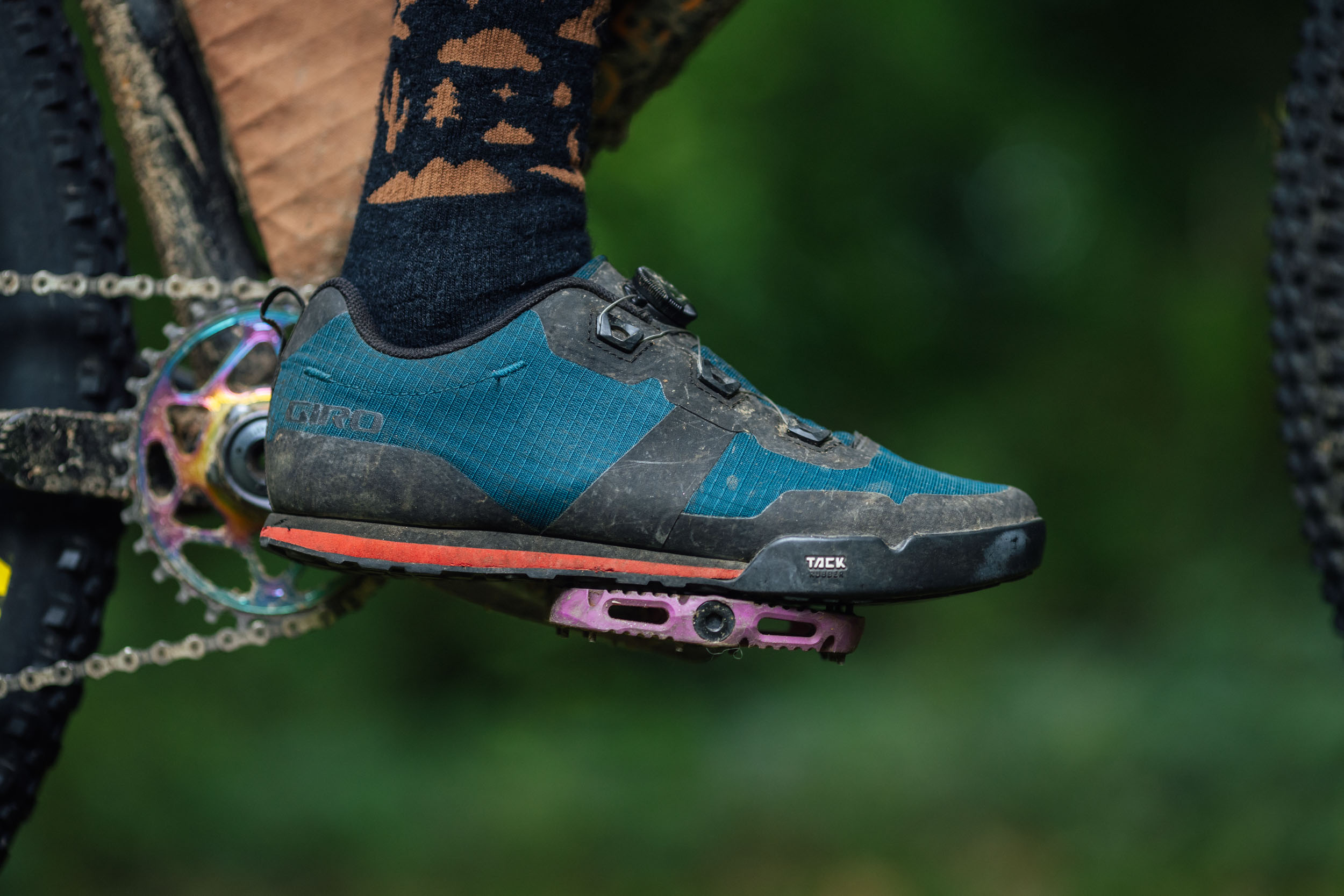 Giro Tracker Review: Flat-pedal ATB Shoes? - BIKEPACKING.com