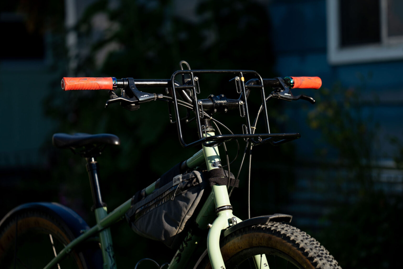 Velo Orange Utility Bar and Rack Review: Utility Brack!? - BIKEPACKING.com
