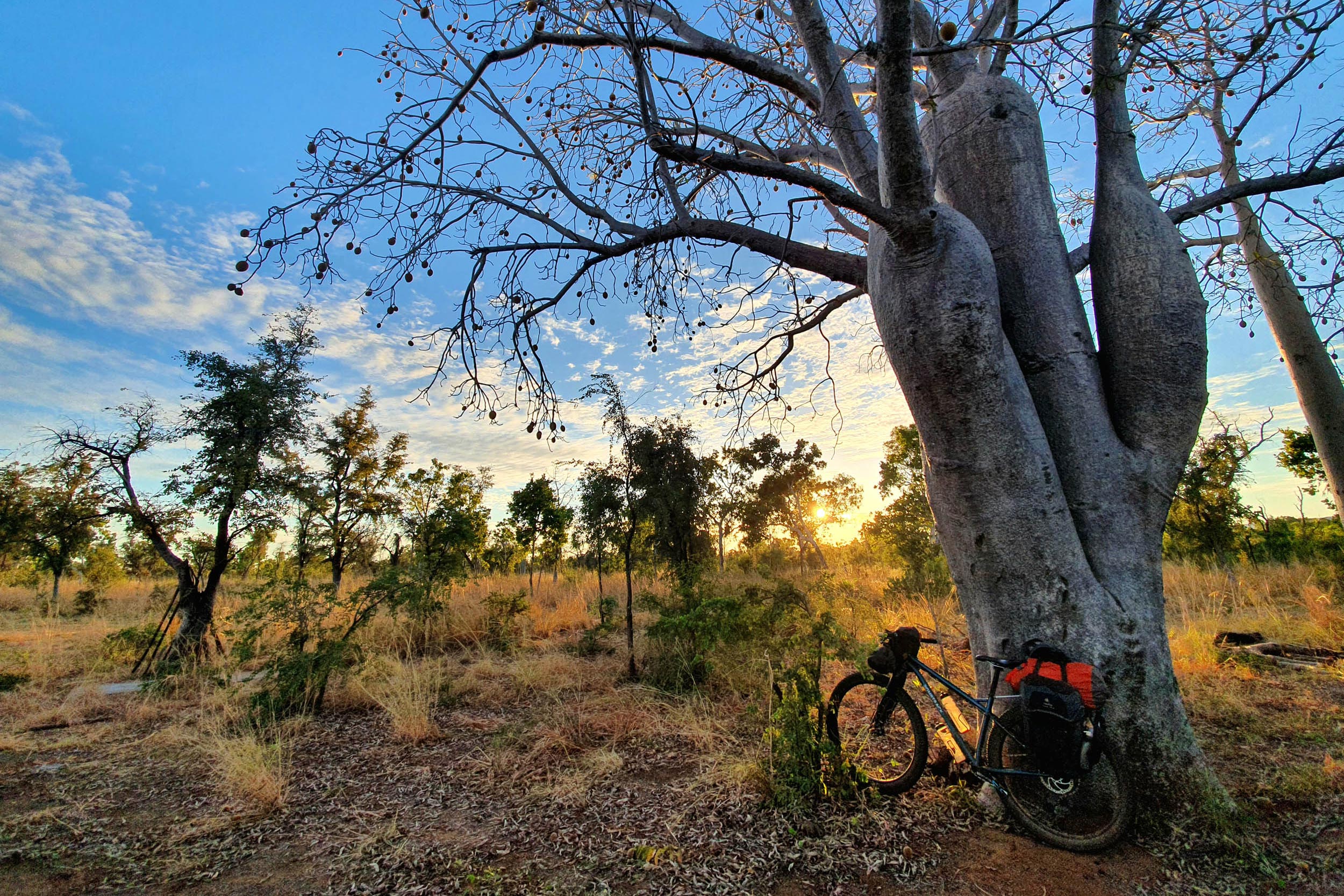 Bikepacking Duncan Road, Western Australia