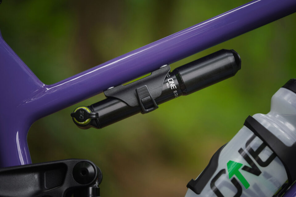 OneUp Components Inline Pump Mount