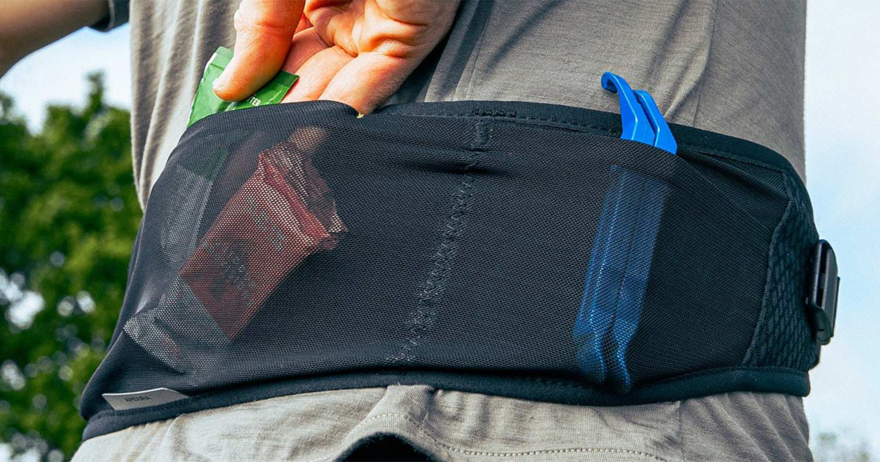 The Apidura Expedition Waist Belt Adds 1L of On-Body Storage 