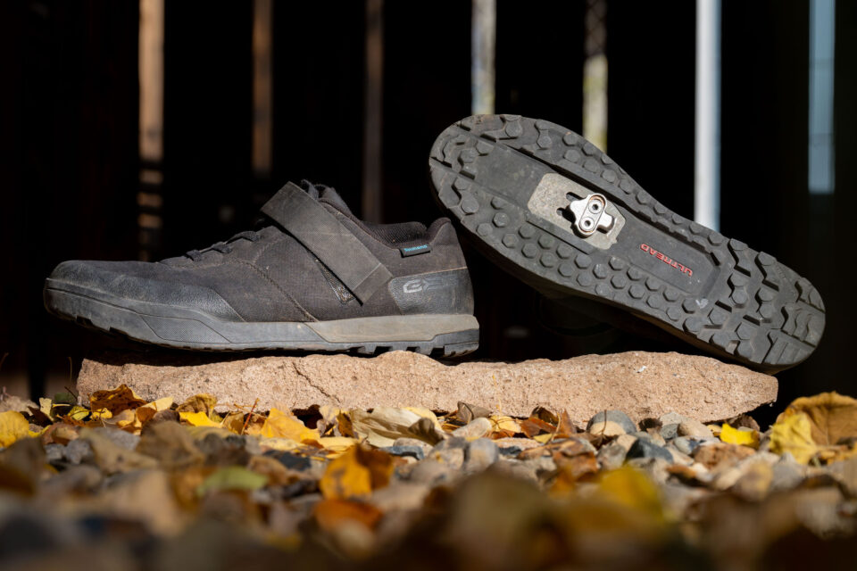 Shimano GE5 Review: A New Perspective on Gravity/Enduro Shoes