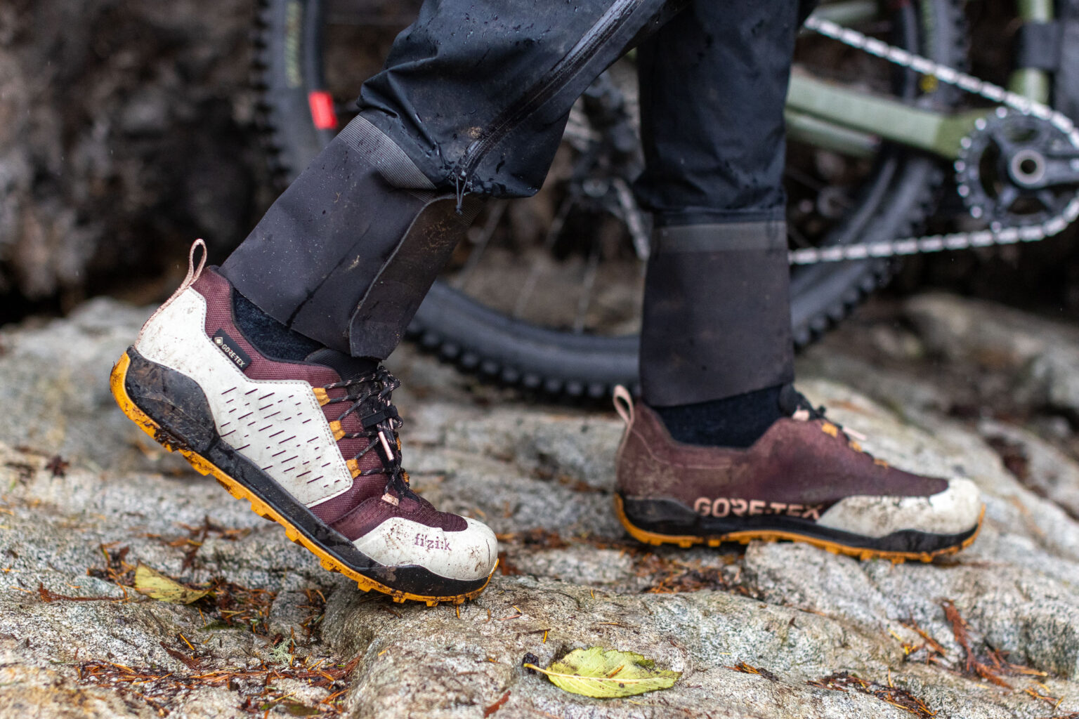 Columbia Peakfreak Outdry Fizik Terra Ergolace GTX Wanderschuh