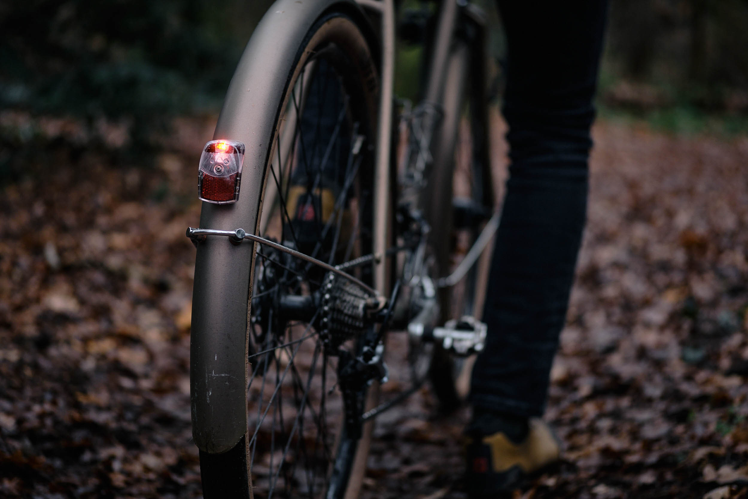 GIYO Smart Bike Taillight 350mAh Battery Waterproof 6 Light Modes 26g