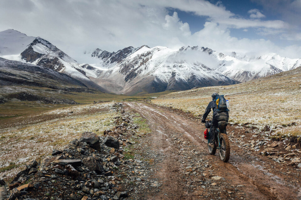 Tian Shan Traverse, Bikepacking Kyrgyzstan