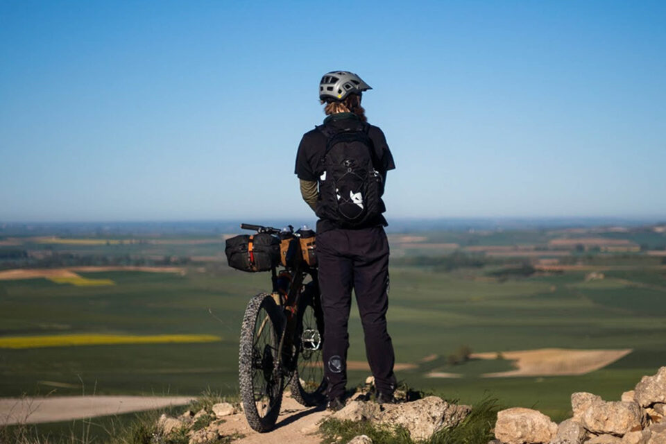 Silent Bikepacking for 7 Days in Spain (Video)