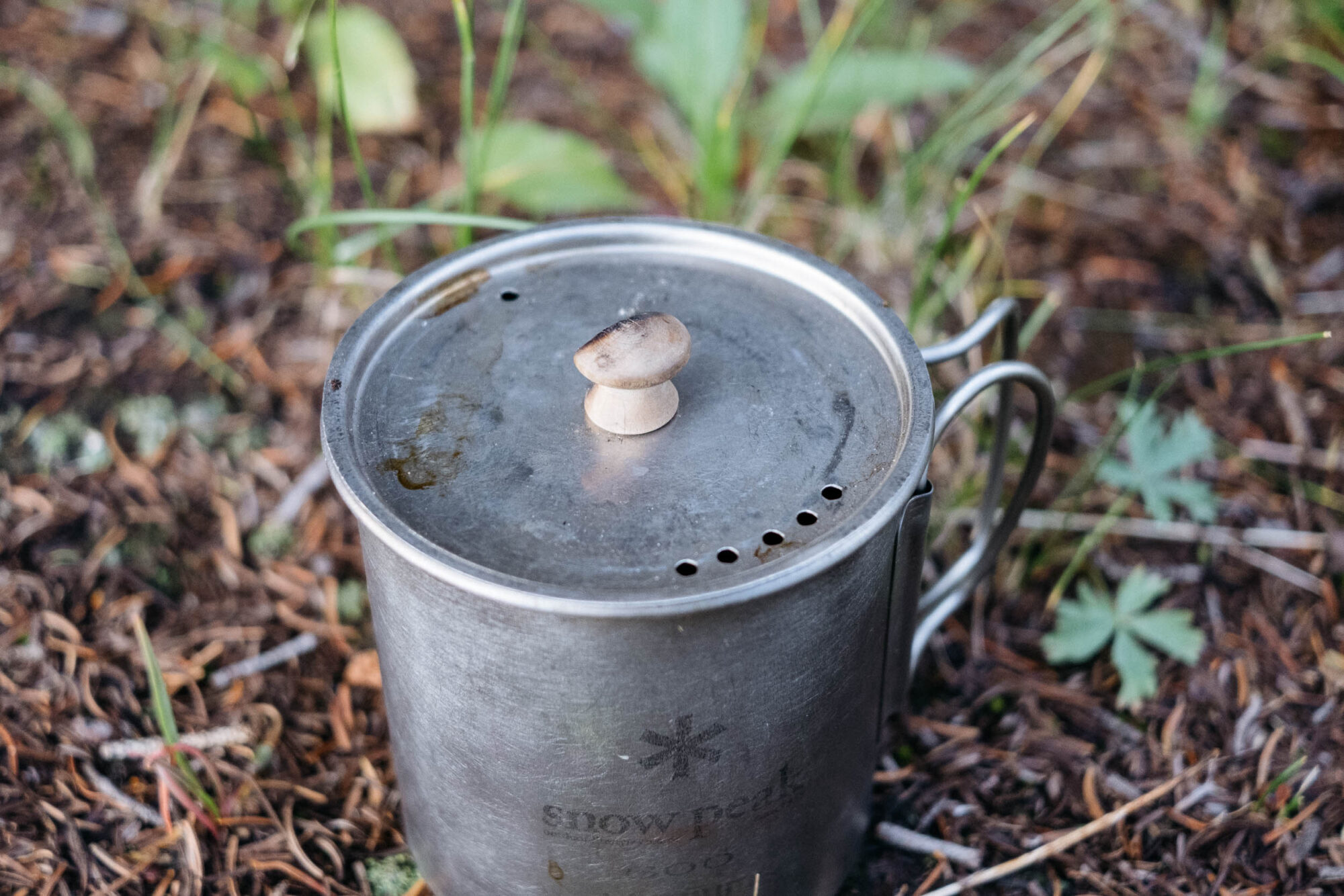Four Dog Snow Peak Mug Lid - BIKEPACKING.com