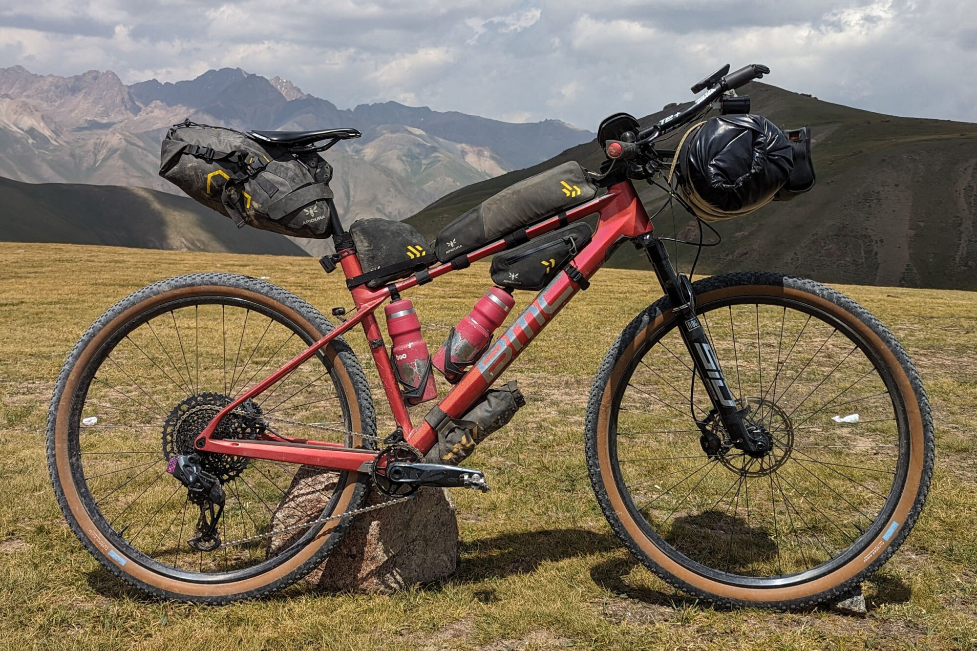 2024 Silk Road Mountain Race Rigs