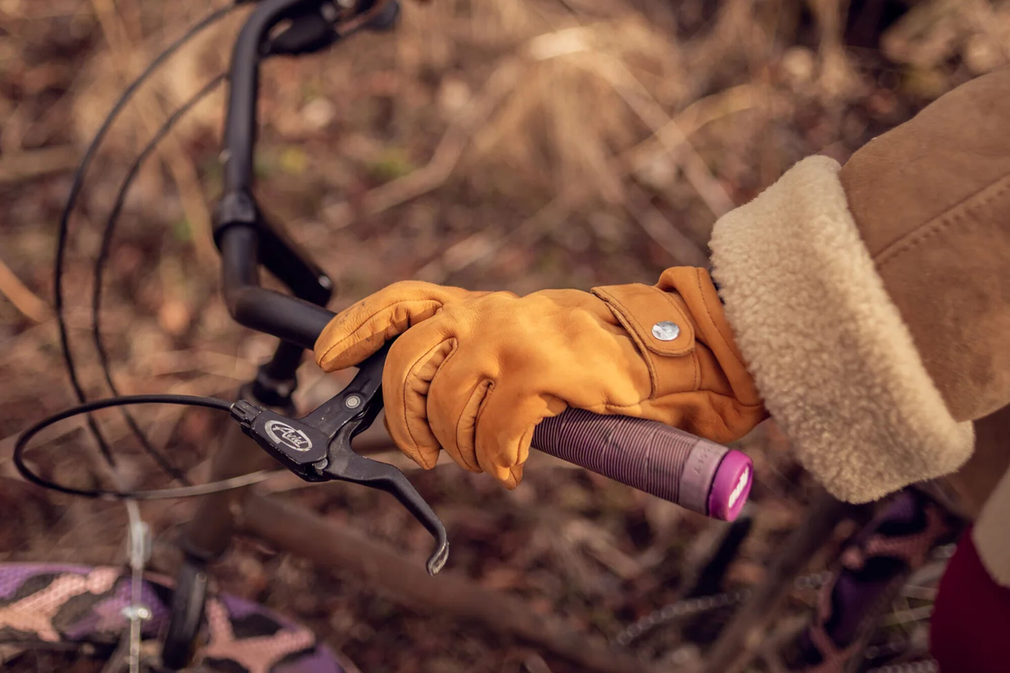 ditw deep winter gloves