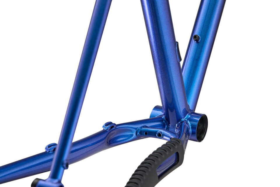 2025 esker hardtails
