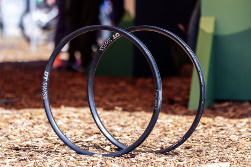 Sea Otter 2025 DT Swiss XMC 320 carbon rims