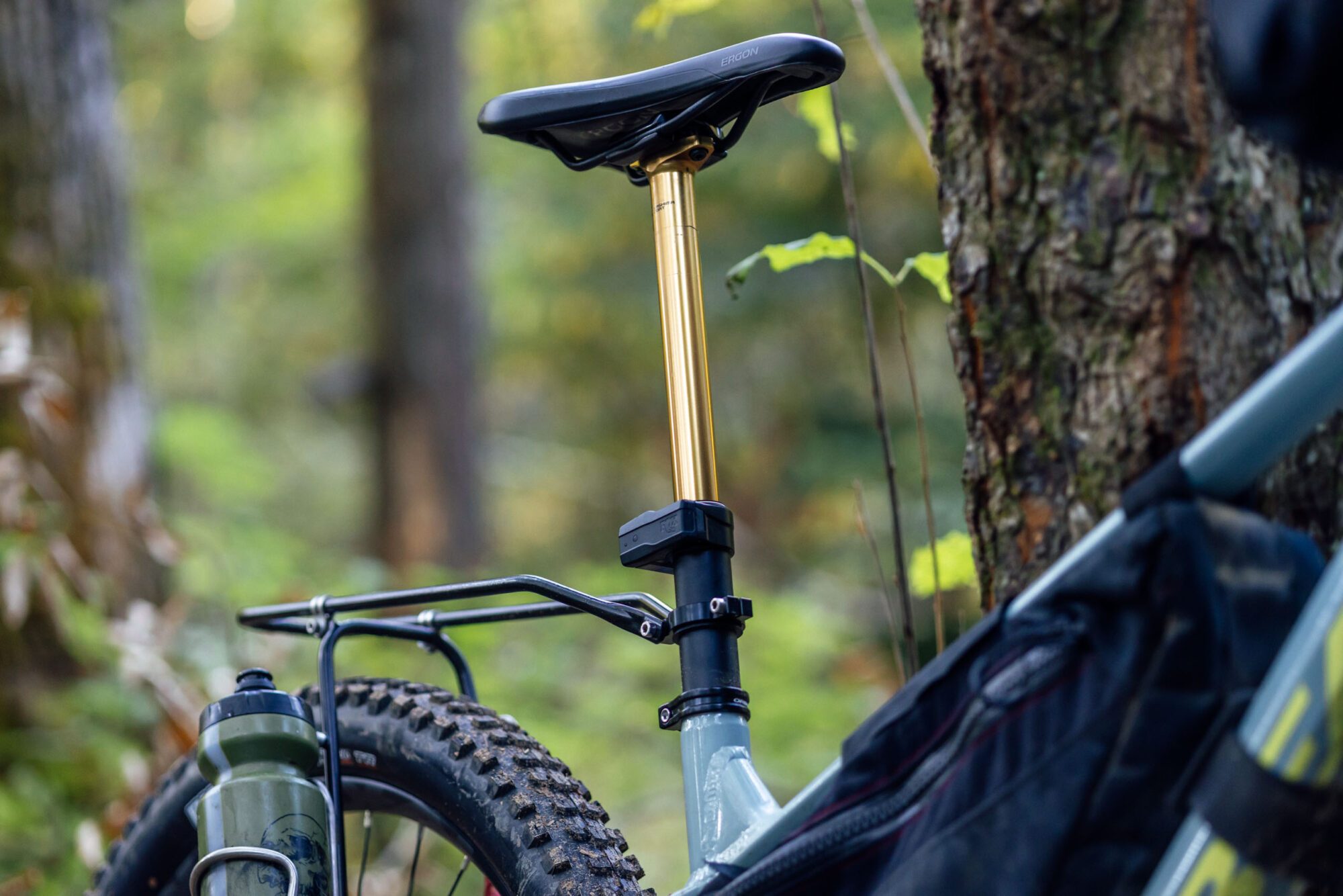Fox Transfer Neo Review, Wireless Dropper Posts
