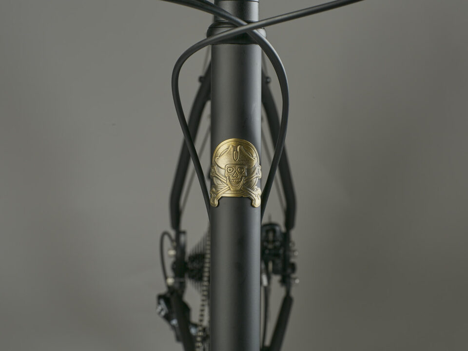 Omnium Pirate Black