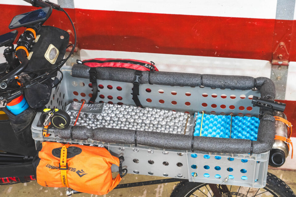 Omnium Cargo Dogpacking