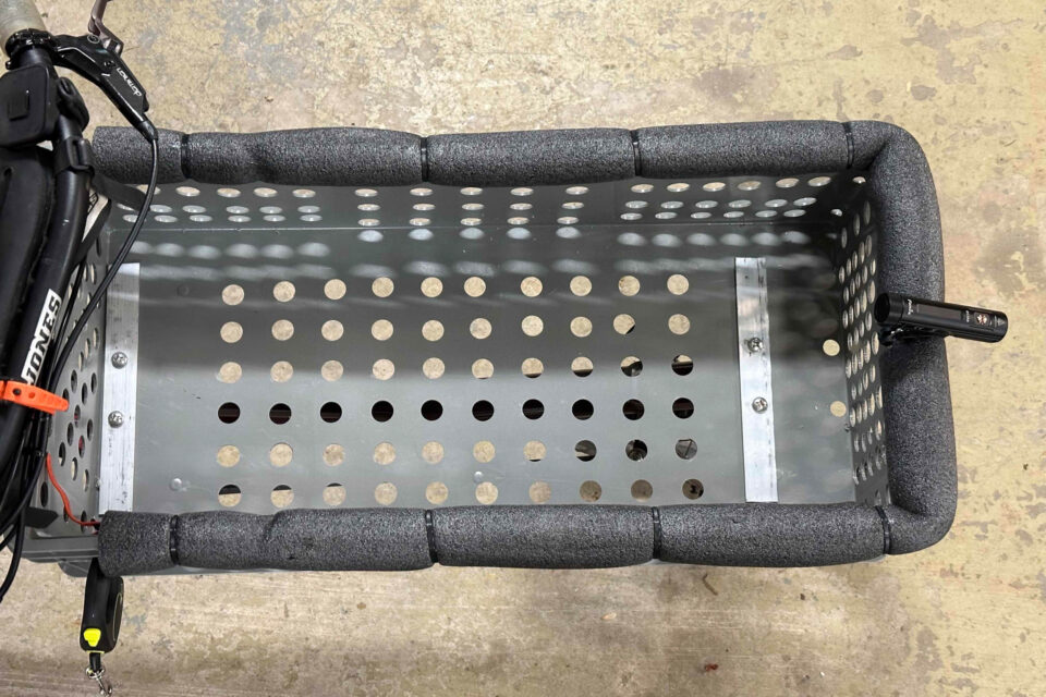 Omnium Cargo Dogpacking