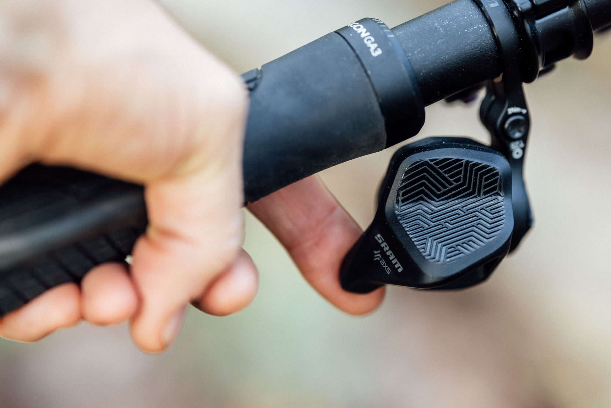 Rockshox Reverb AXS Review