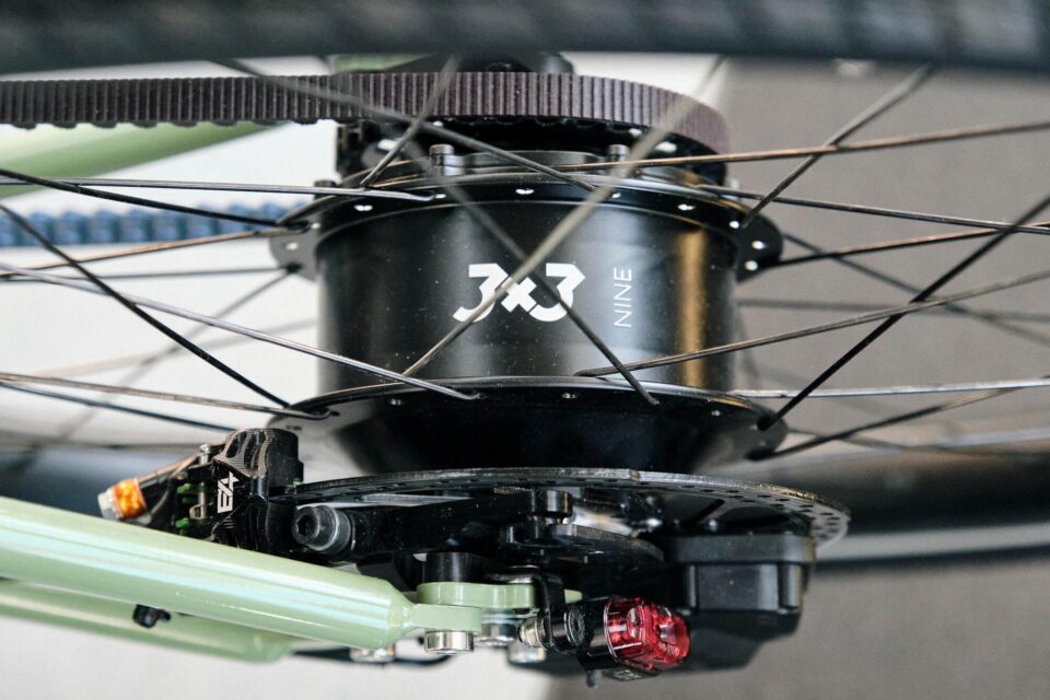 The 3X3 NINE is a Durable Nine-Speed Gear Hub