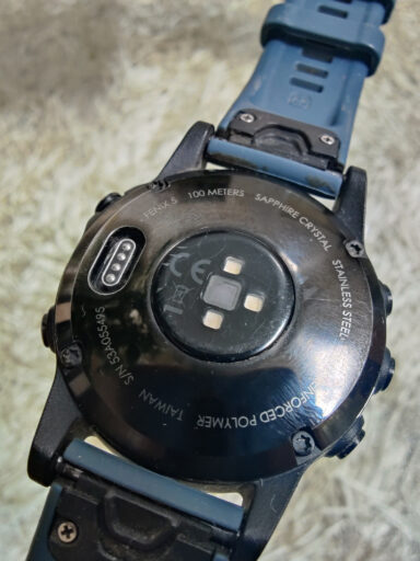 3-watch-rear-detail-1