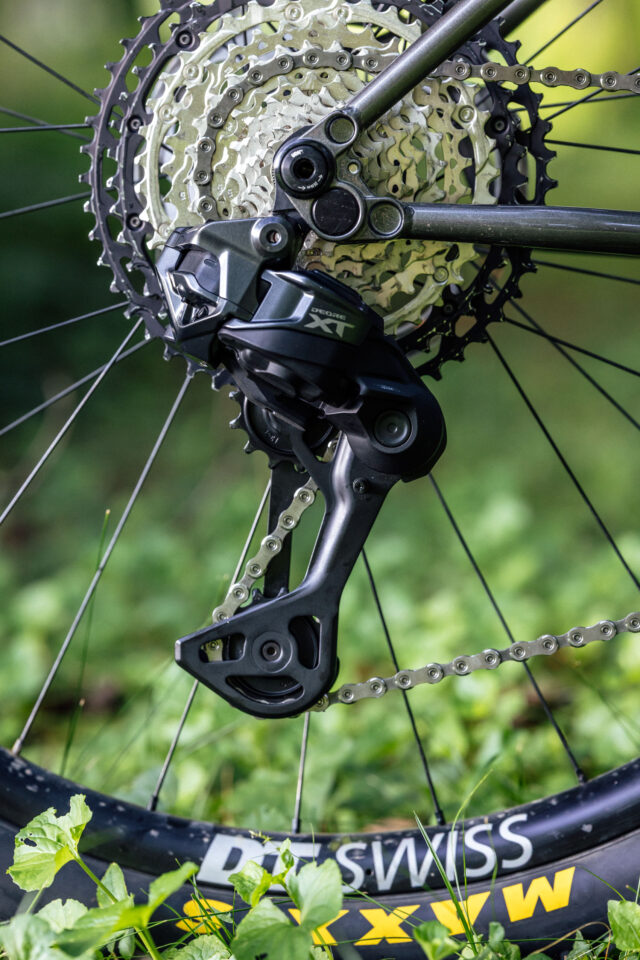 Shimano XT Di2 Review