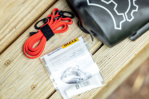 revelate-designs-yakataga-pocket_4-2