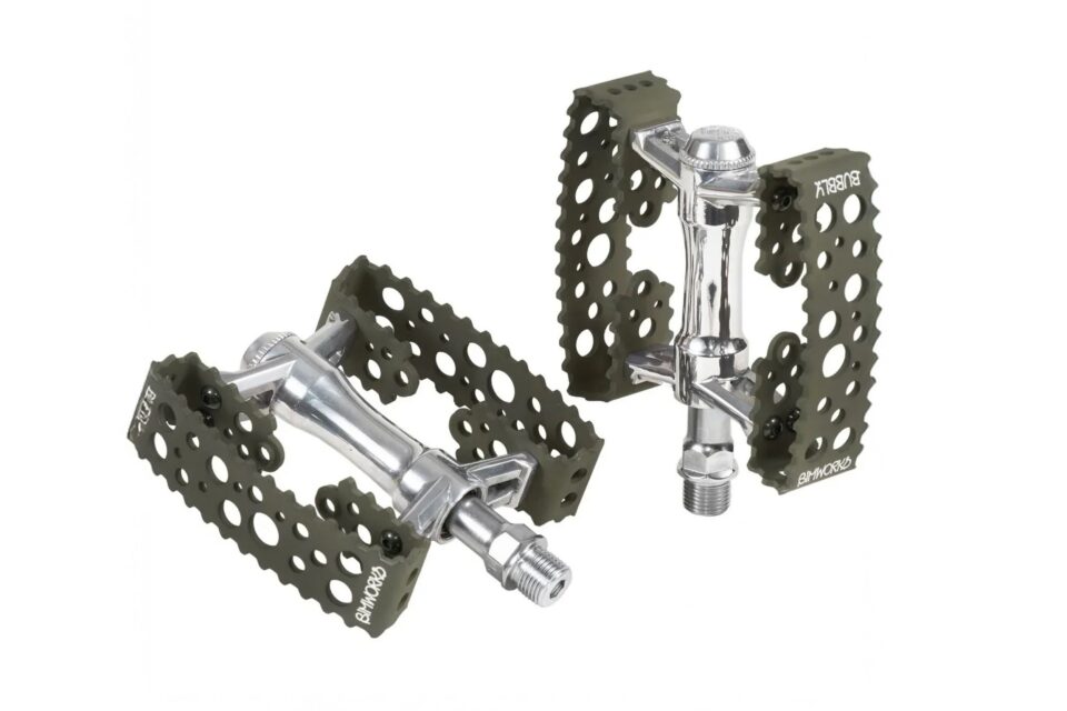 SimWorks Bubbly Pedals Olive