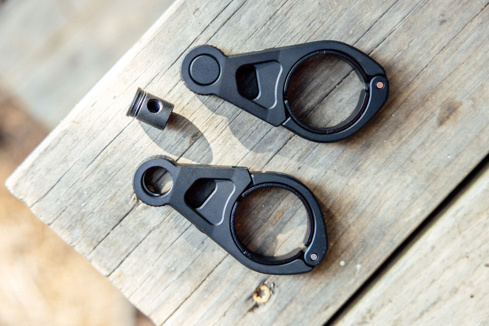 Tailfin Bar Cage Review