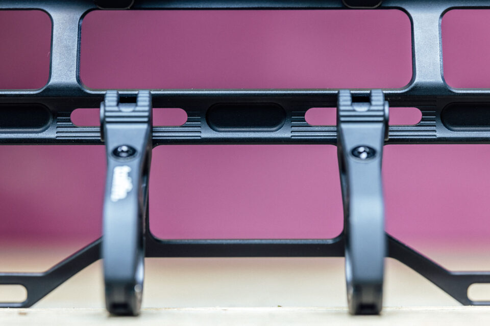 Tailfin Bar Cage Review
