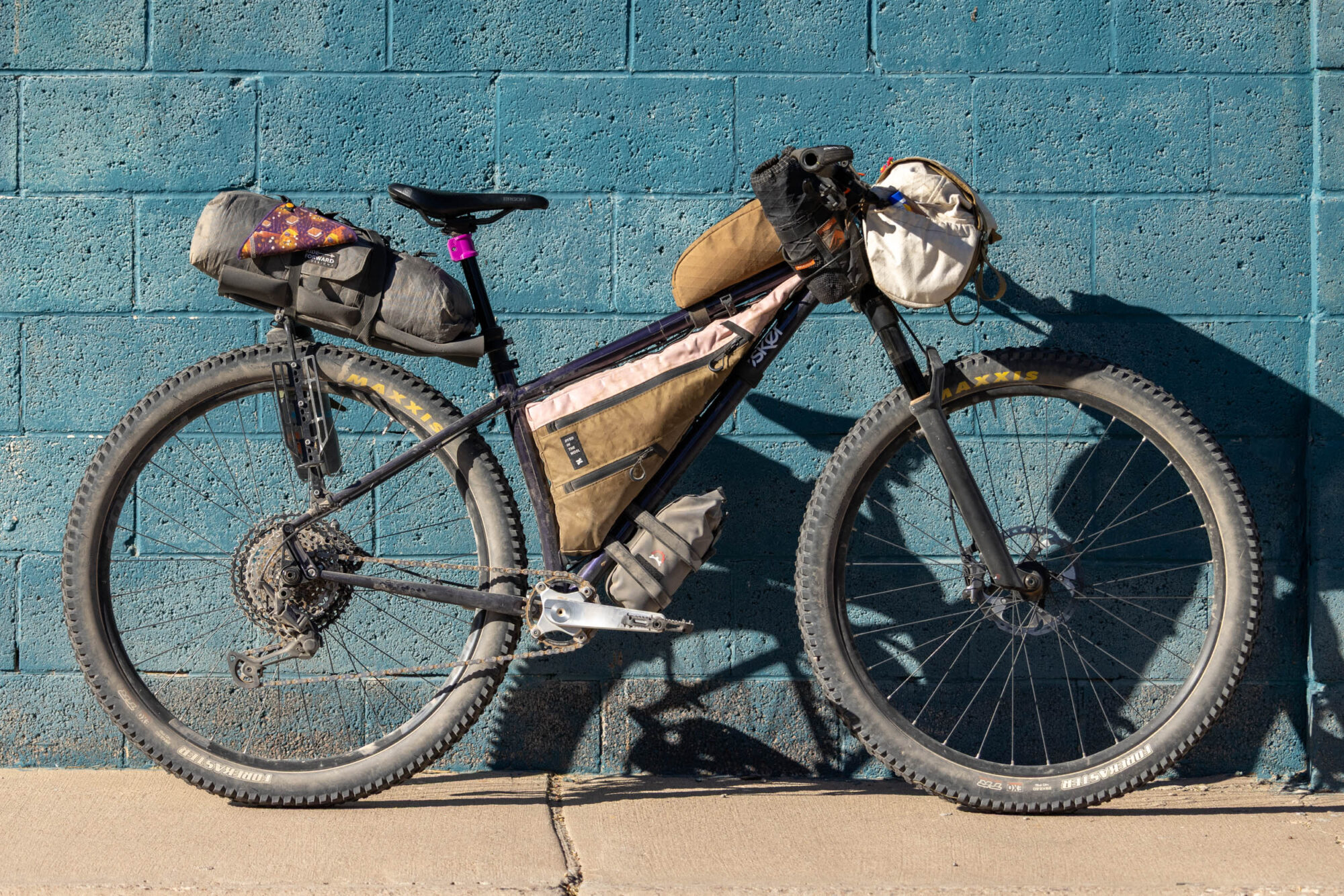 DITW custom framebag