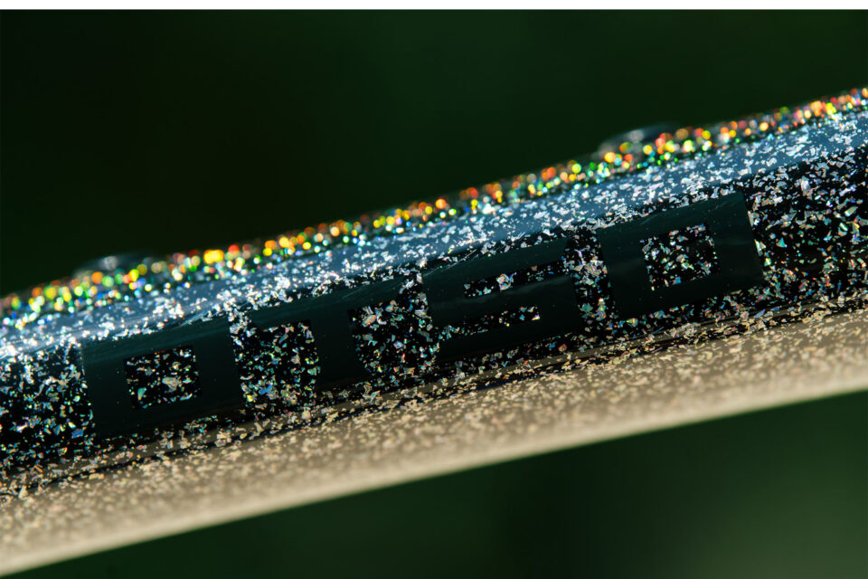 Otso Waheela C Rainbow Sparkle