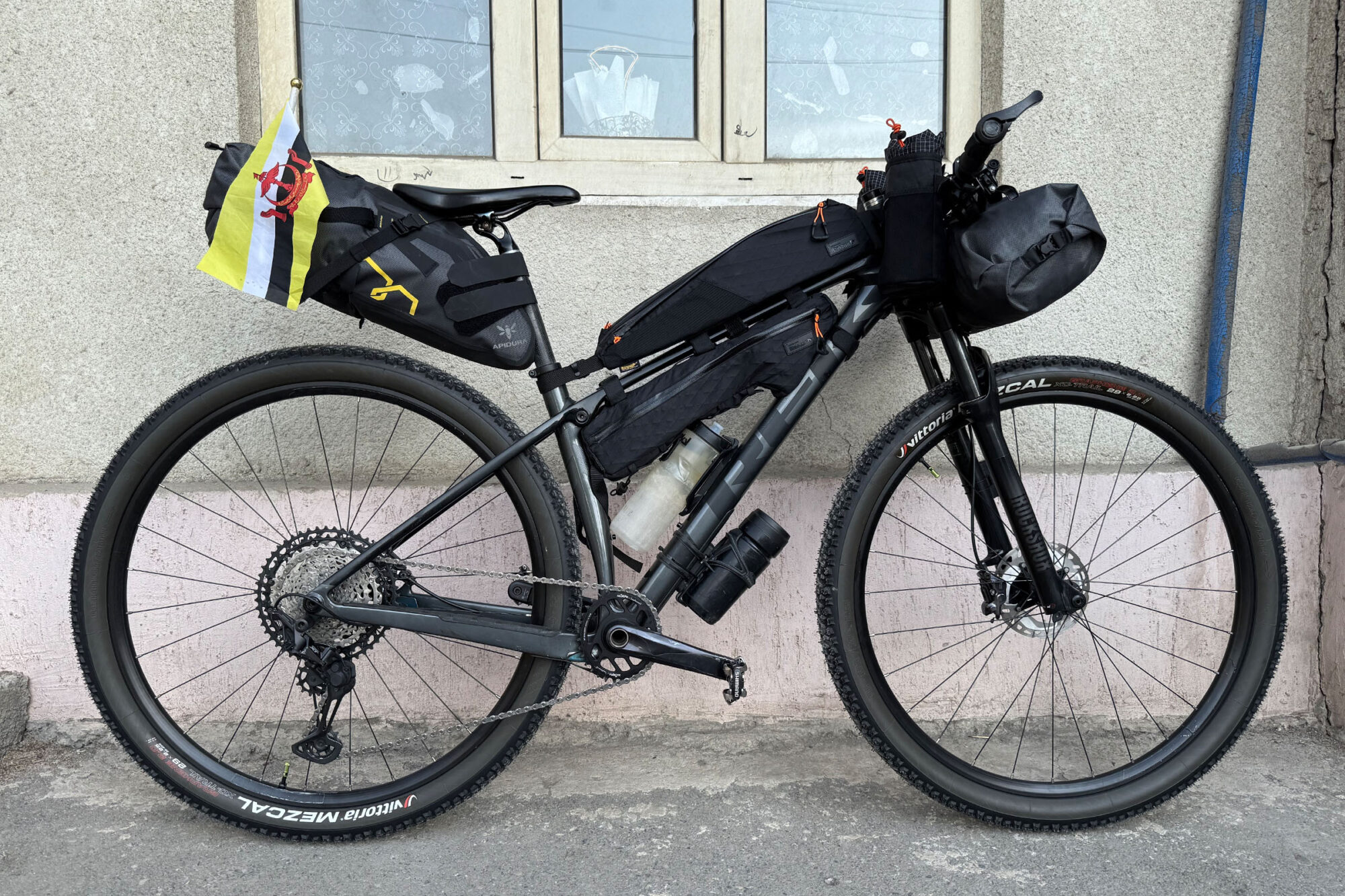2025 silk road mountain race rigs