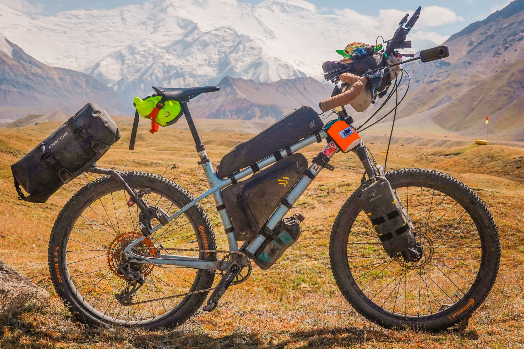 2025 silk road mountain race rigs
