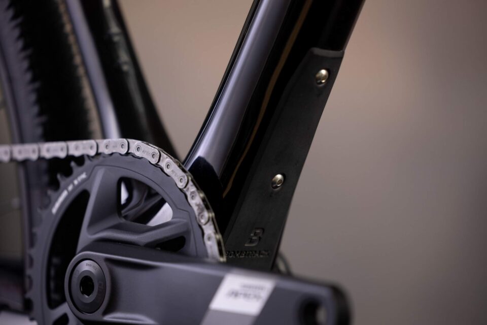 Bombtrack Hook EXT C APEX AXS