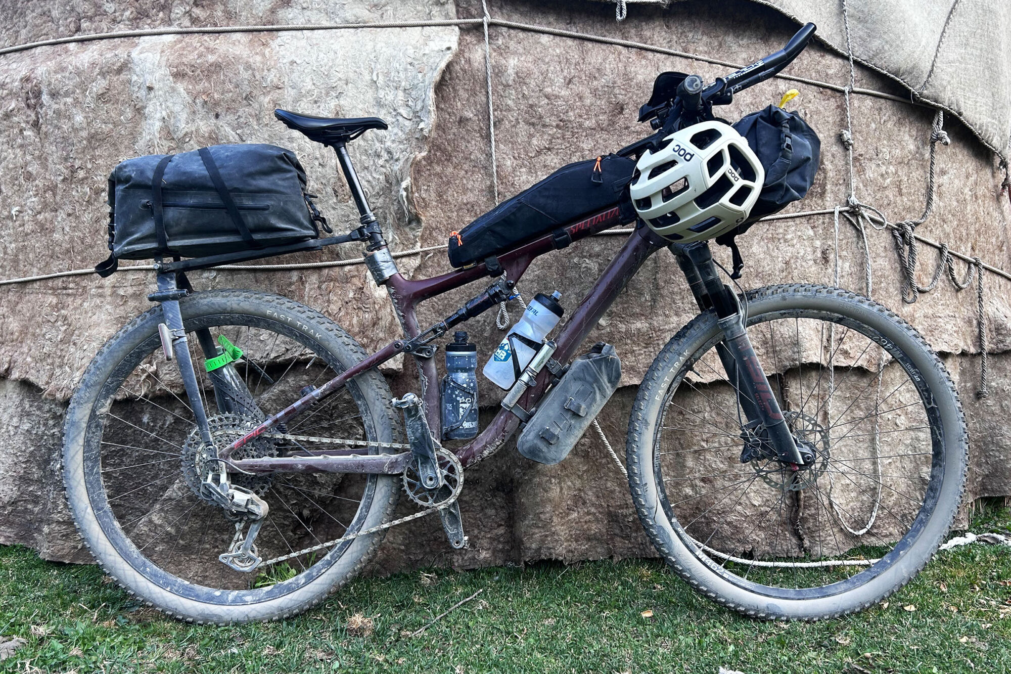 2025 silk road mountain race rigs