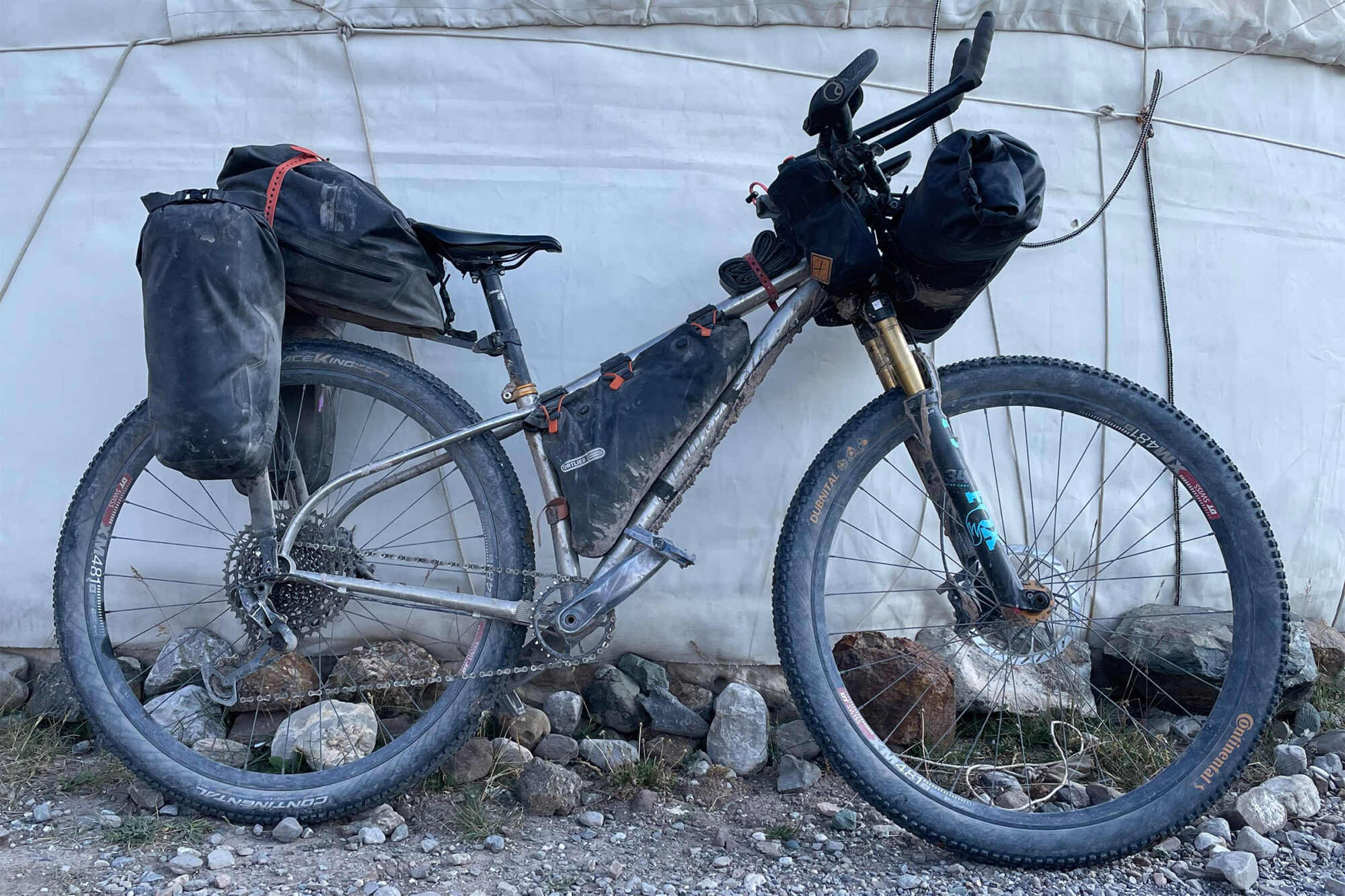 2025 silk road mountain race rigs