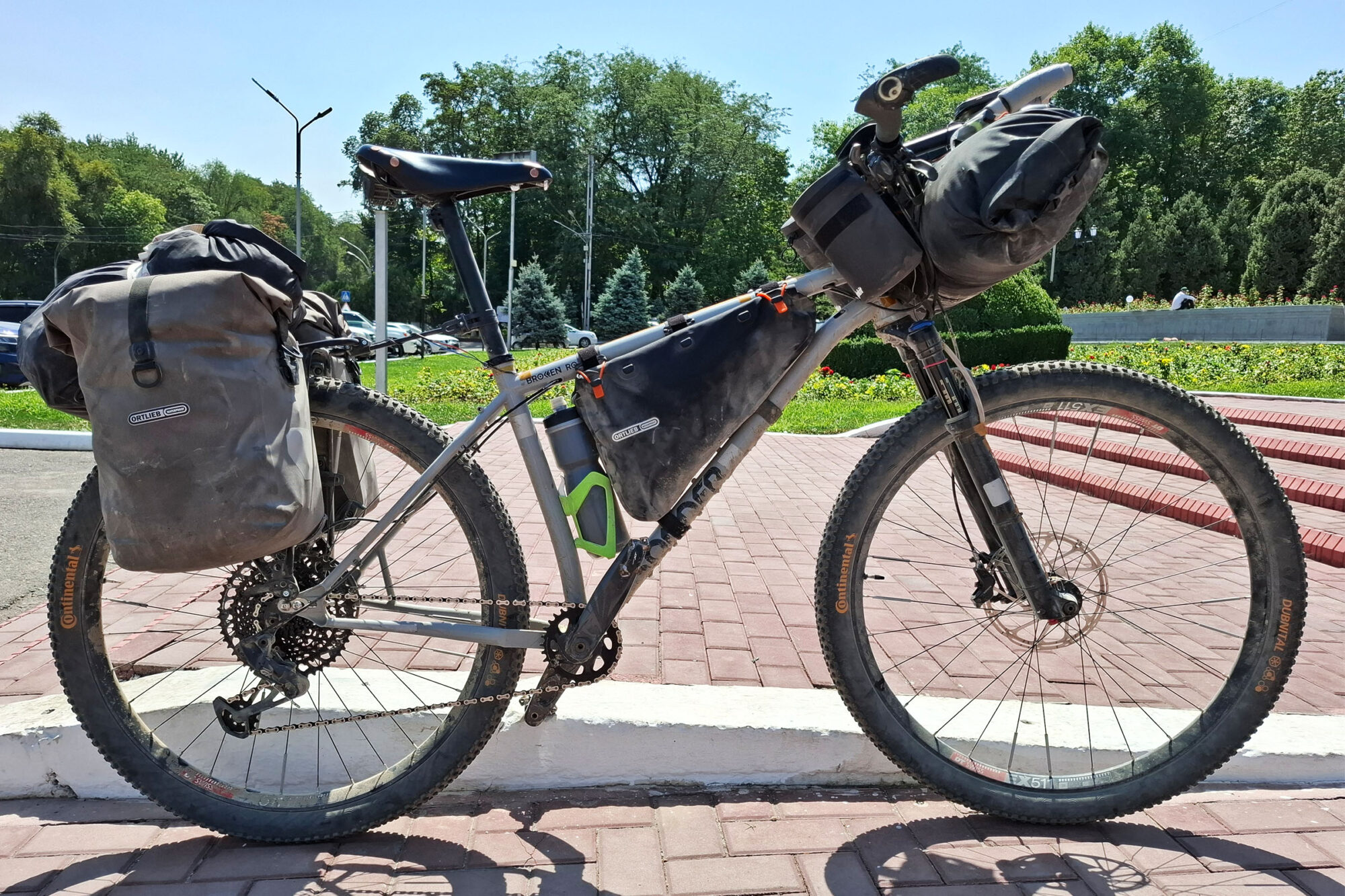 2025 silk road mountain race rigs