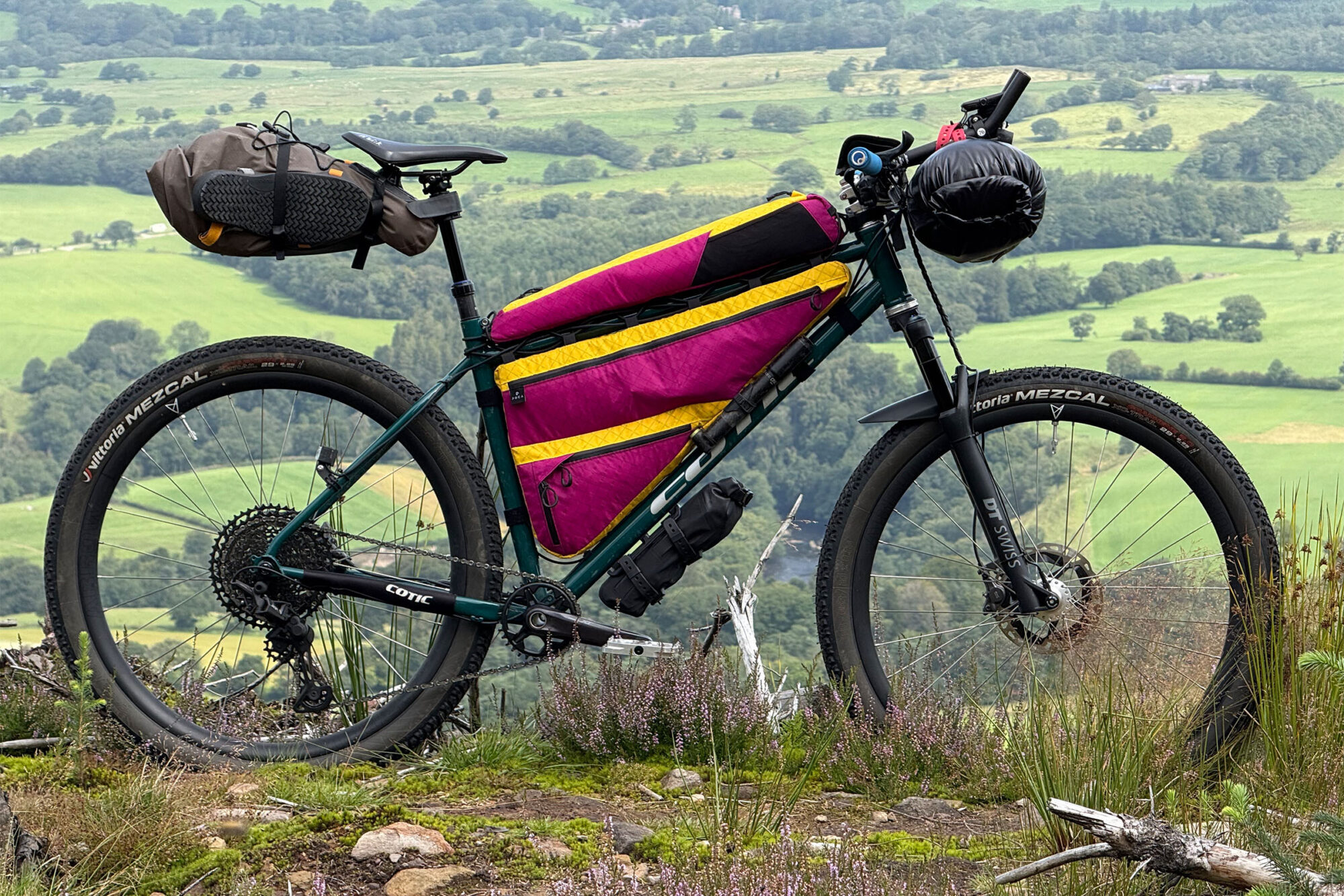 2025 silk road mountain race rigs