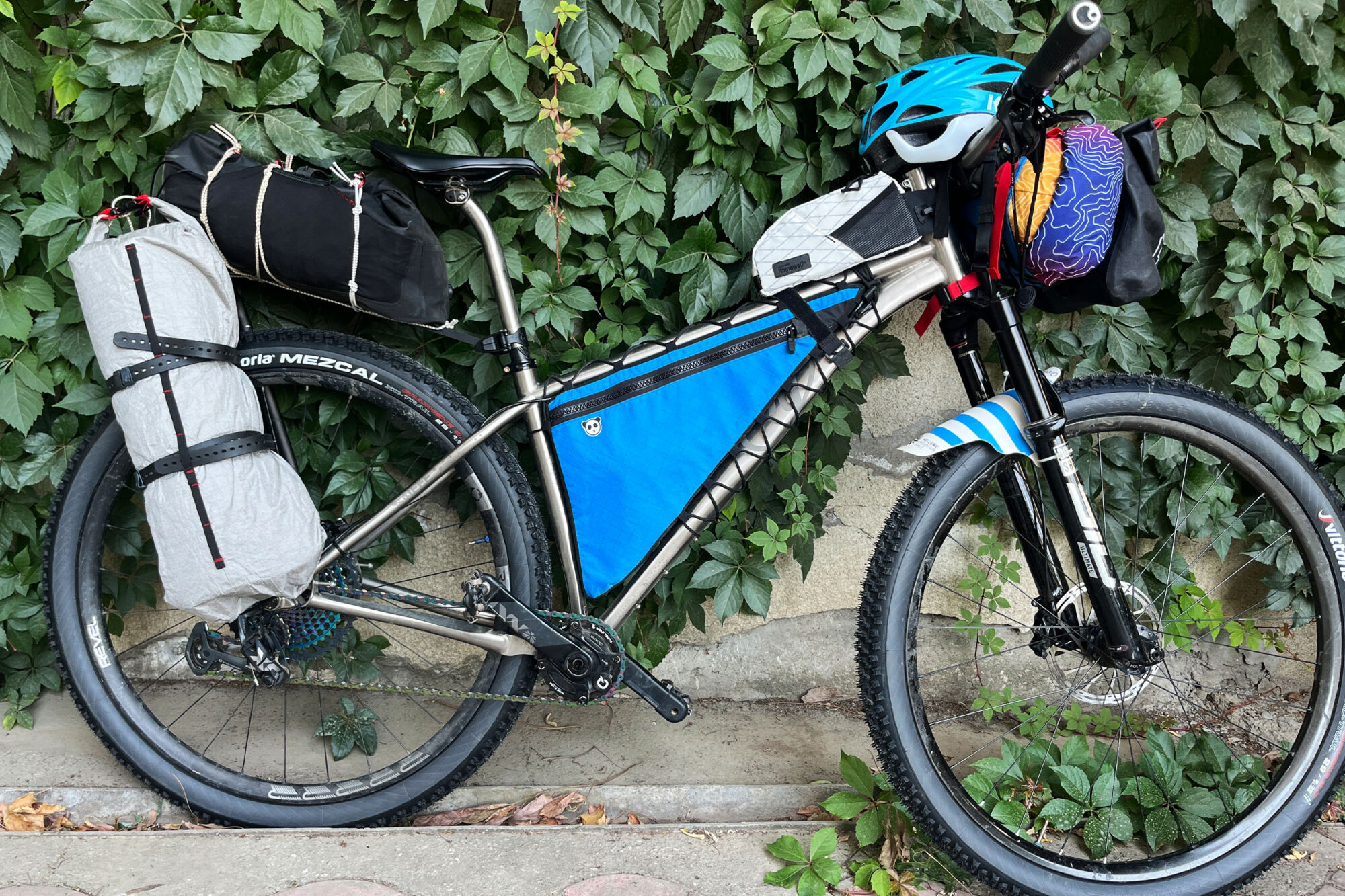2025 silk road mountain race rigs