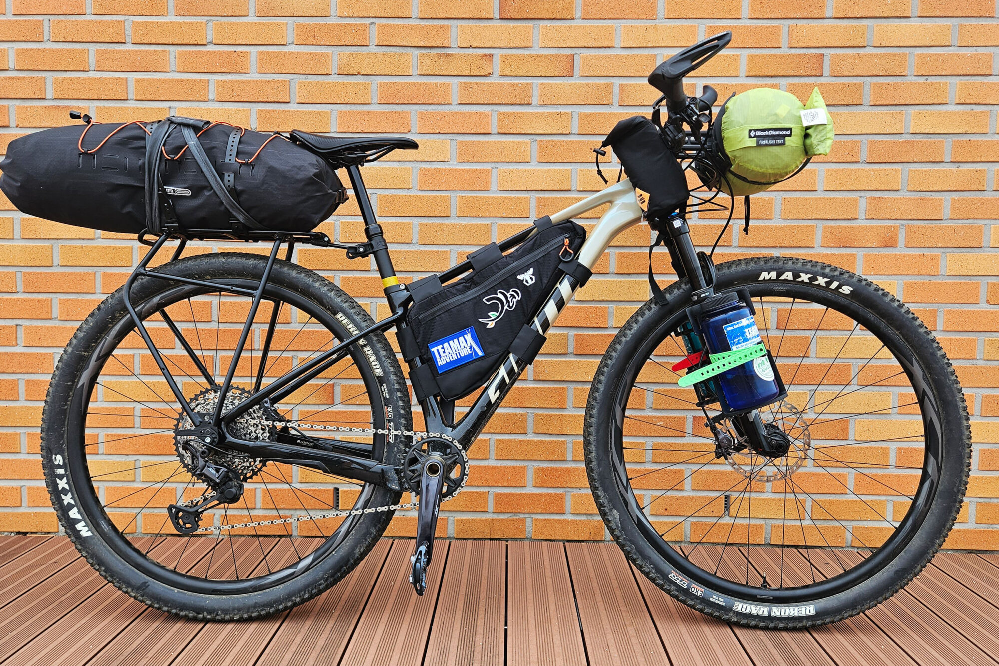 2025 silk road mountain race rigs
