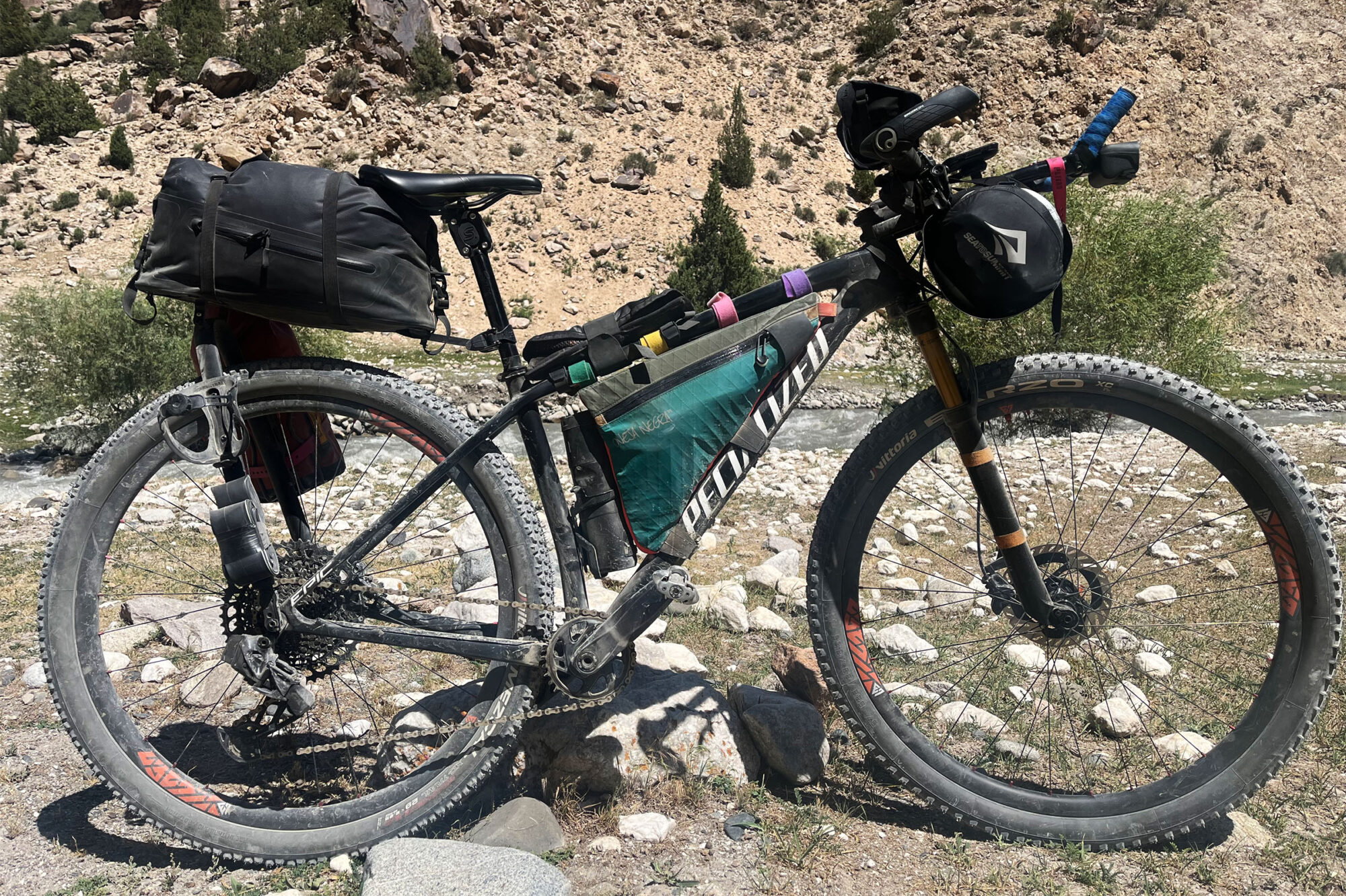 2025 silk road mountain race rigs
