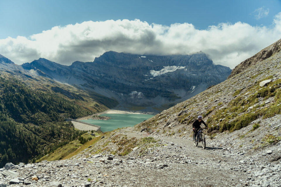 2025 alps divide winners