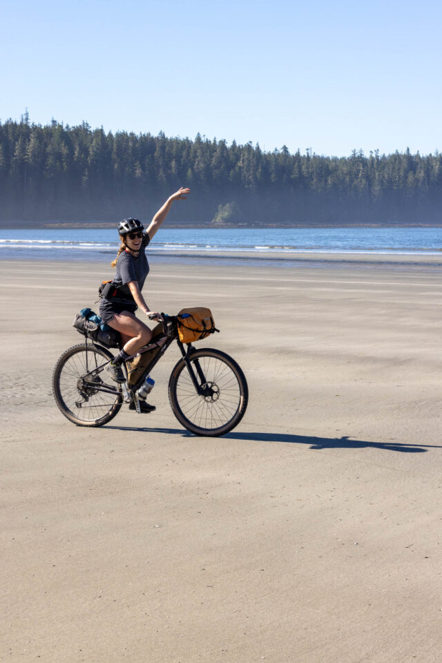 outer shell mega bar bag review