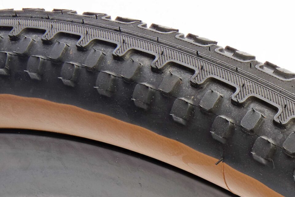 Rene Herse Poteau Mountain Tires