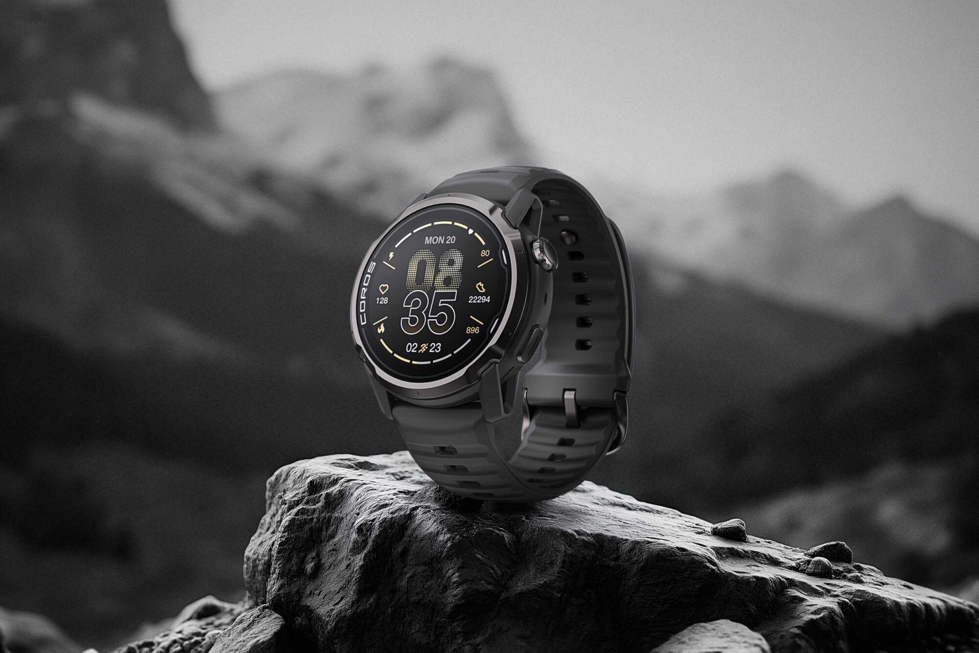 COROS APEX 4