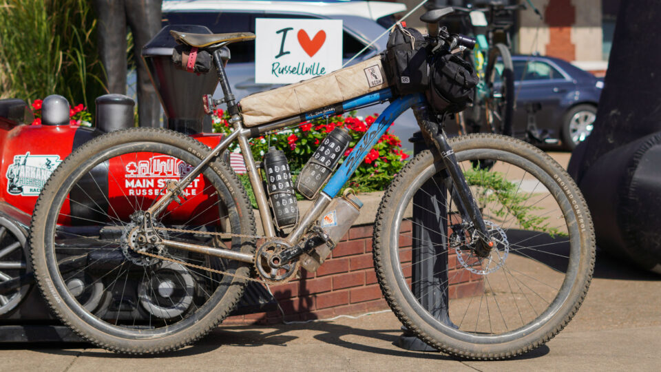 Dave Easley 2025 Ozark Odyssey Singlespeed Winner