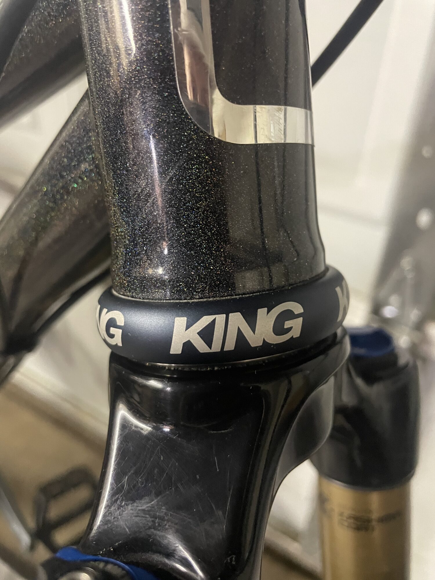 Chris King Inset 7 Headset - Midnight - BIKEPACKING.com