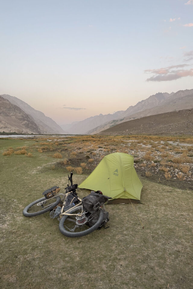 Cinelli HoBootleg Geo 2026