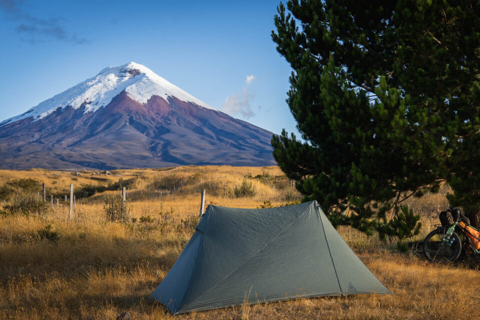 Bikepacking Los Tres Volcanes