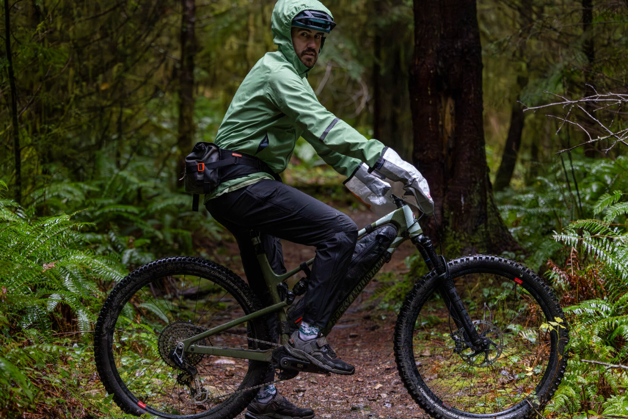 albion zoa rain pants