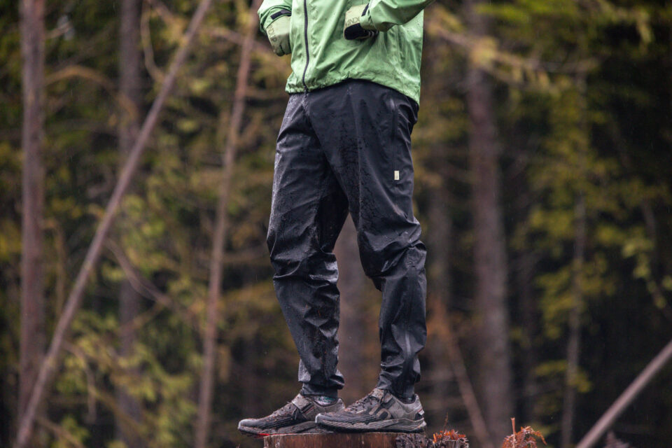 albion zoa rain trousers 