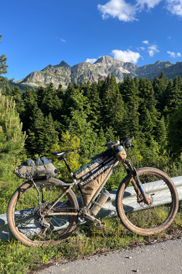 hannah simon international bikepacking